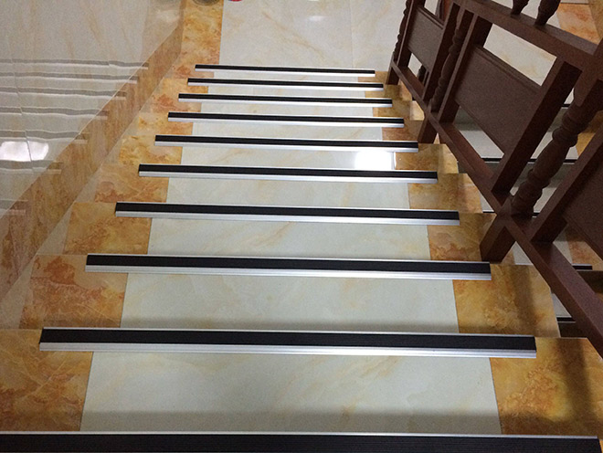 樓梯(tī)踏步應用