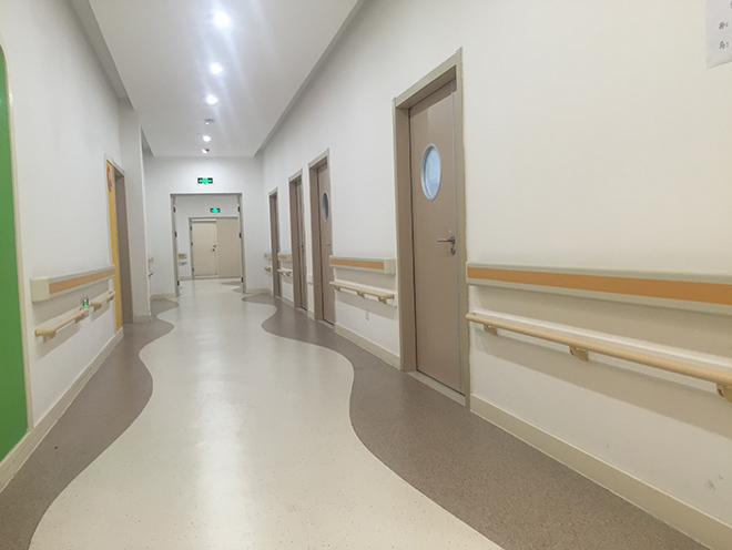 醫院扶手應用(yong)